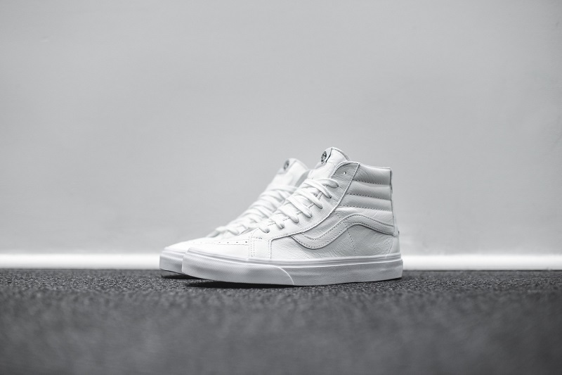 How to clean white vans and leather how to clean white vans