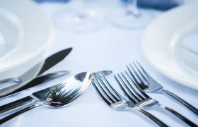 How to use cutlery in a formal dinner